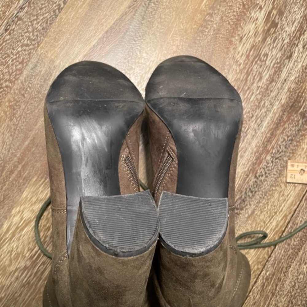 Madden Girl Justine Lace Up Boots Size 10 - Picture 4 of 12